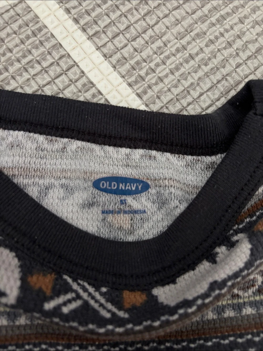 Bundle 4T boy jeans sweater warm winter lot Gap bear